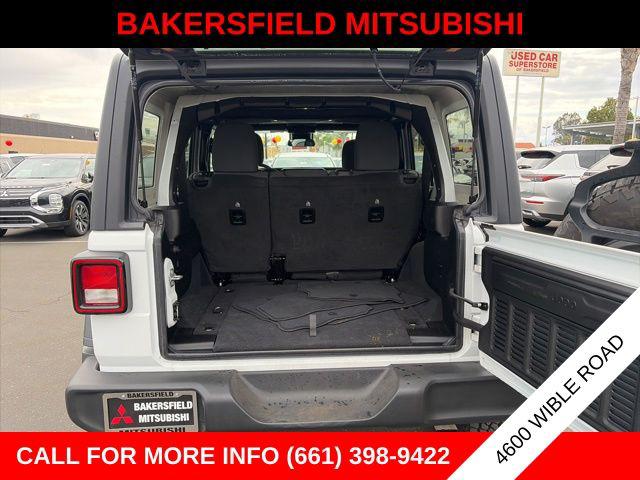 2025 Jeep Wrangler 4-Door Summit 4x4