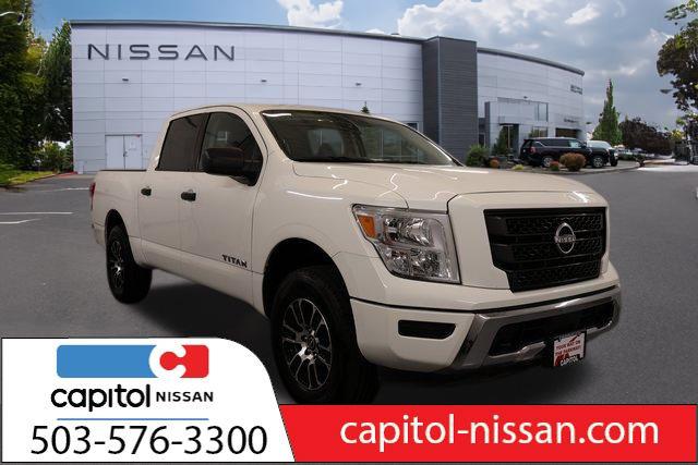 2023 Nissan Titan Crew Cab SV 4x4 for sale in Salem, OR