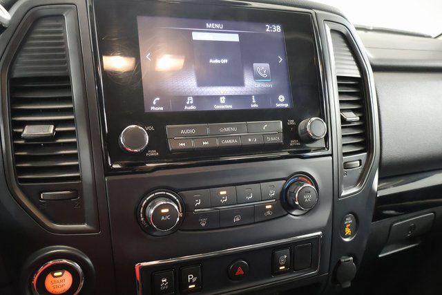 2023 Nissan Titan Crew Cab SV 4x4