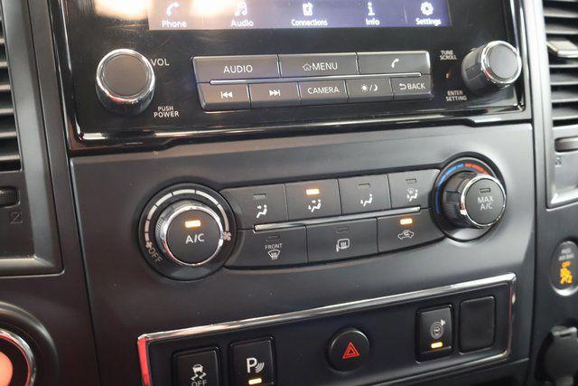 2023 Nissan Titan Crew Cab SV 4x4