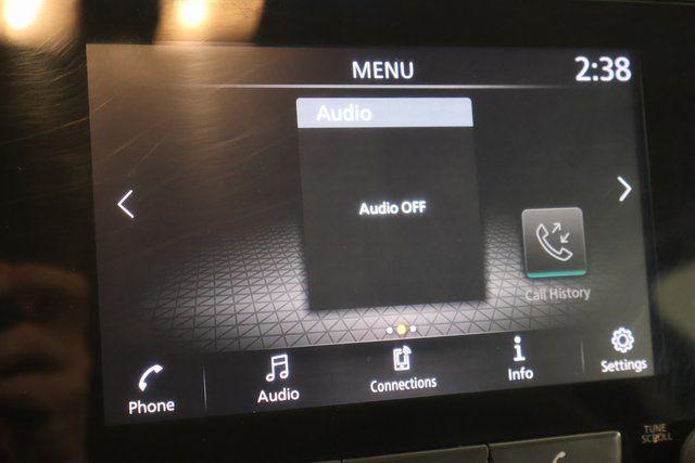 2023 Nissan Titan Crew Cab SV 4x4