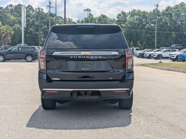 2023 Chevrolet Suburban LT