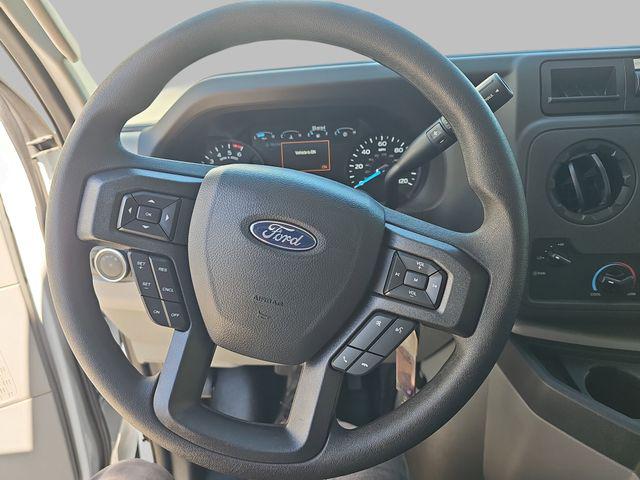 2026 Ford E-350 Cutaway Base