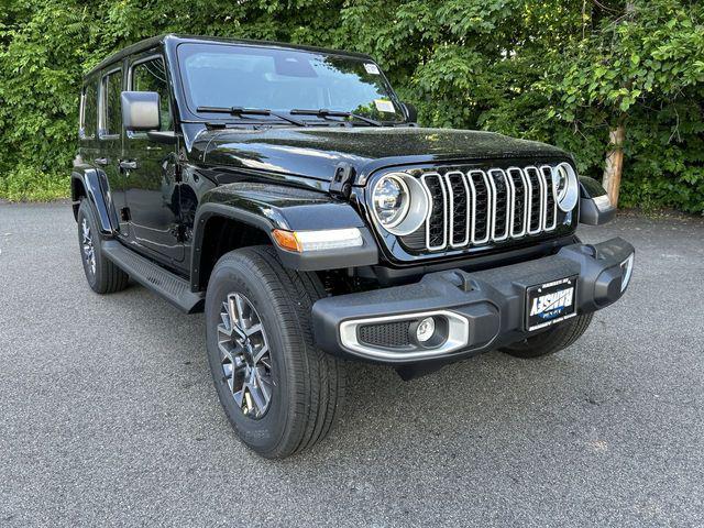 2026 Jeep Wrangler 4-Door Sahara 4x4