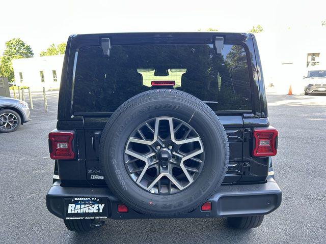2026 Jeep Wrangler 4-Door Sahara 4x4