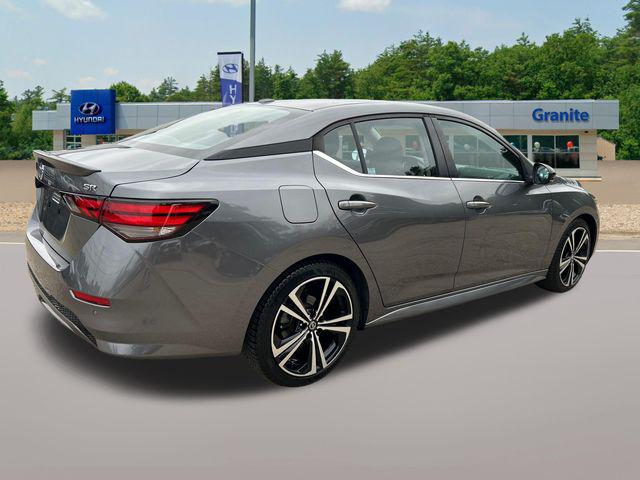2022 Nissan Sentra SR Xtronic CVT