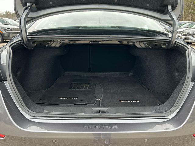 2022 Nissan Sentra SR Xtronic CVT