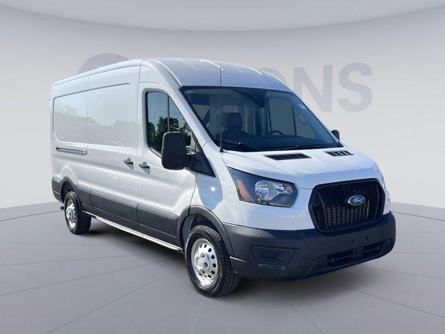 2025 Ford Transit Cargo Van 148 WB Medium Roof Cargo