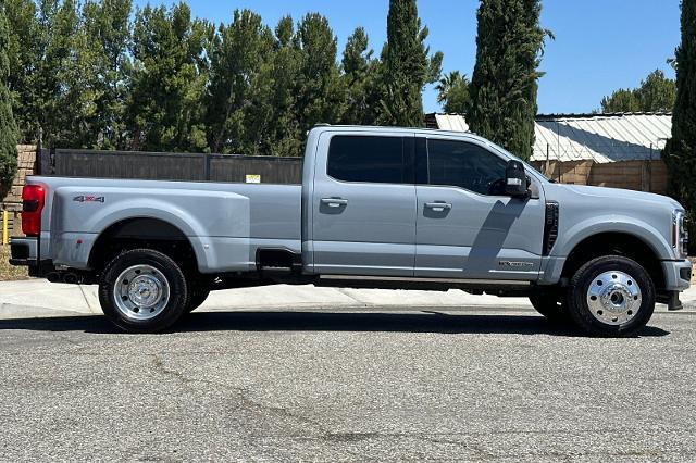 2025 Ford F-450 Platinum
