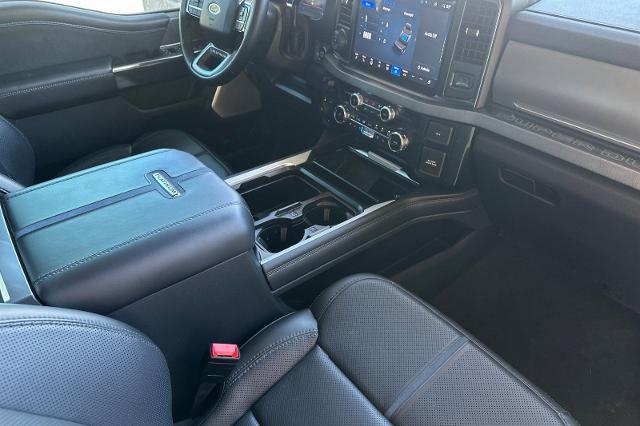 2025 Ford F-450 Platinum