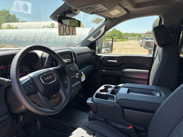 2026 GMC Sierra 3500HD Pro