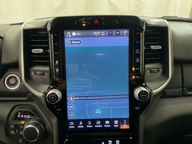 2025 Ram 1500 Big Horn Crew Cab 4x4 5'7" Box
