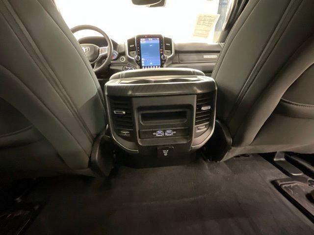 2025 Ram 1500 Big Horn Crew Cab 4x4 5'7" Box