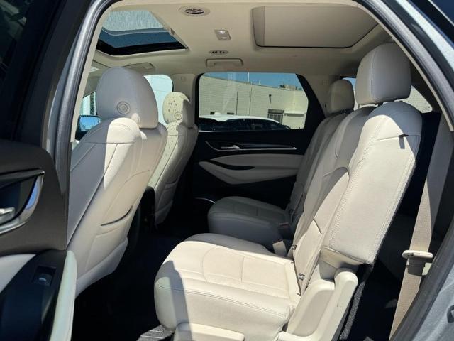 2023 Buick Enclave Essence AWD
