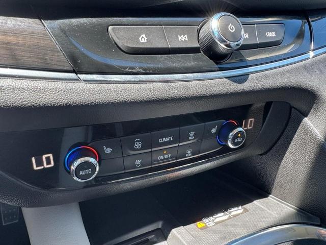 2023 Buick Enclave Essence AWD