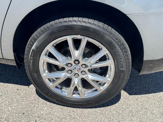 2023 Buick Enclave Essence AWD