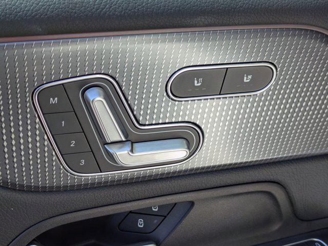 2023 Mercedes-Benz GLB Base