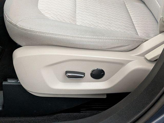 2018 Ford Explorer Base