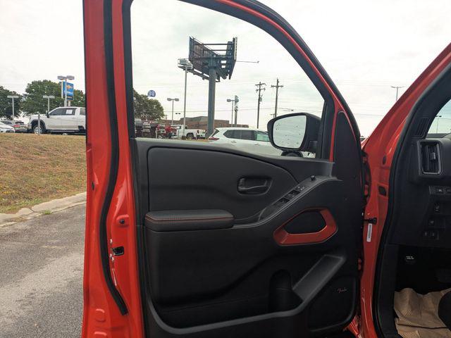 2026 Nissan Frontier Crew Cab PRO-4X 4x4