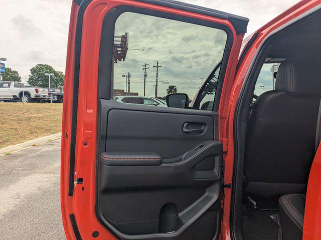 2026 Nissan Frontier Crew Cab PRO-4X 4x4