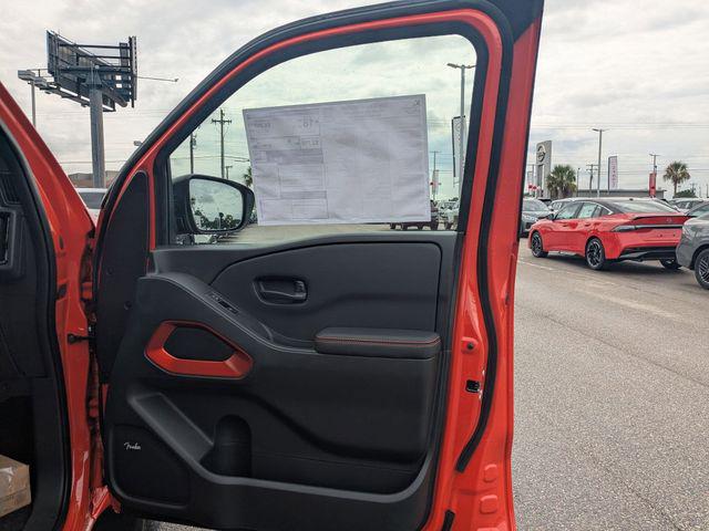 2026 Nissan Frontier Crew Cab PRO-4X 4x4