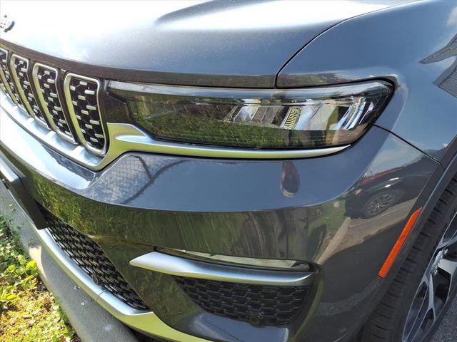 2022 Jeep Grand Cherokee 4xe Summit Reserve 4x4 2022 Jeep Grand Cherokee 4xe Summit Reserve 4x4