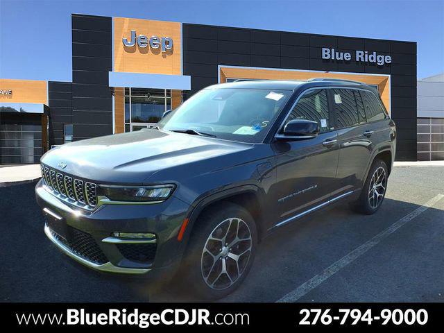 2022 Jeep Grand Cherokee 4xe Summit Reserve 4x4 2022 Jeep Grand Cherokee 4xe Summit Reserve 4x4