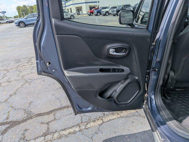 2020 Jeep Renegade Altitude FWD