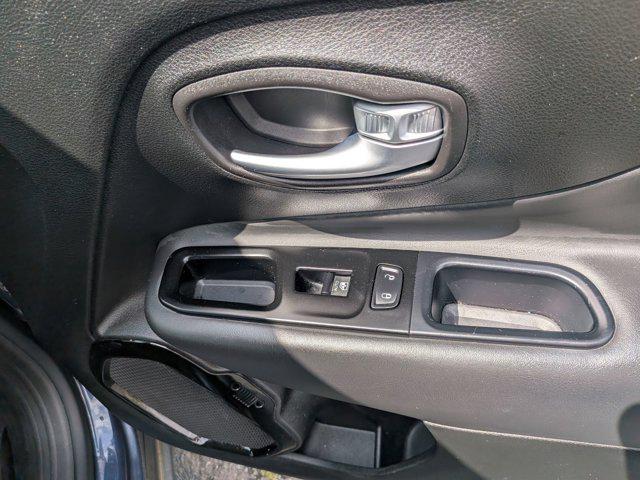 2020 Jeep Renegade Altitude FWD