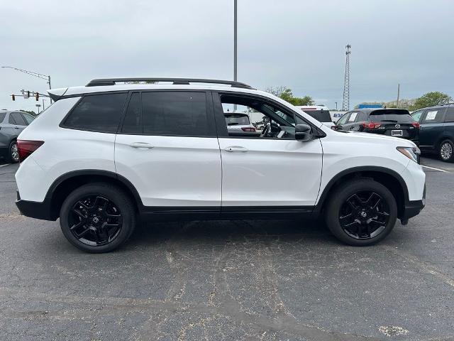 2024 Honda Passport AWD Black