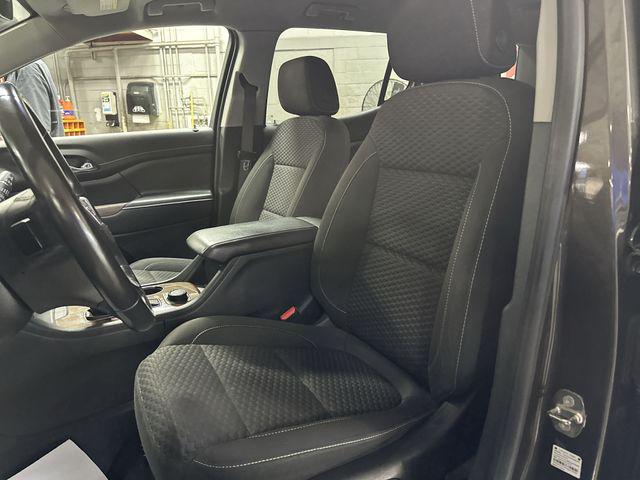 2019 GMC Acadia SLE-2