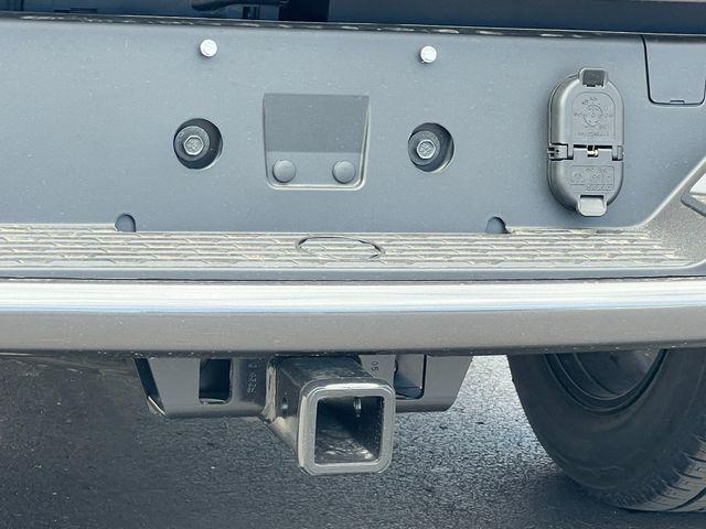 2026 Ram 1500 Express Crew Cab 4x4 57 Box