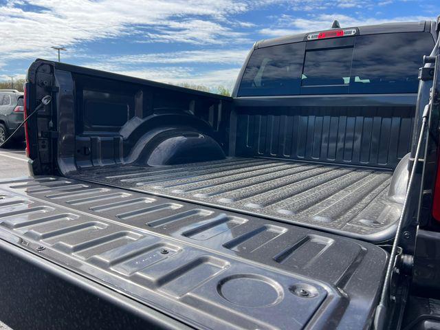 2026 Ram 1500 Express Crew Cab 4x4 57 Box