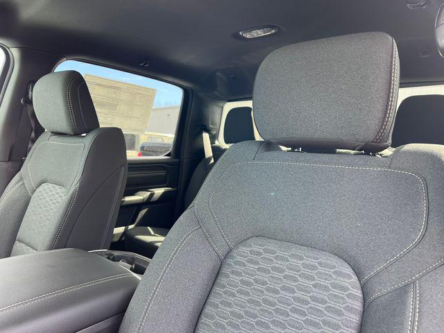 2026 Ram 1500 Express Crew Cab 4x4 57 Box