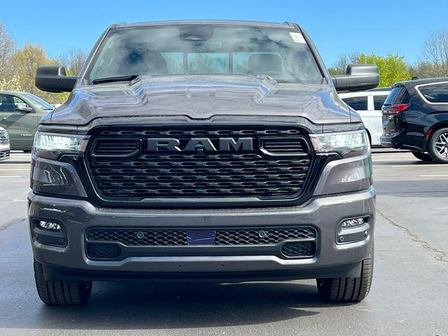 2026 Ram 1500 Express Crew Cab 4x4 57 Box