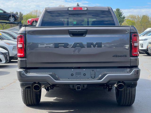 2026 Ram 1500 Express Crew Cab 4x4 57 Box