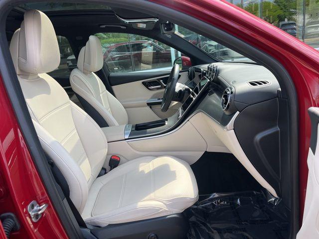 2025 Mercedes-Benz GLC 4MATIC SUV