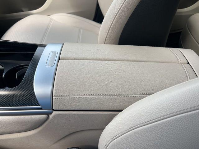 2025 Mercedes-Benz GLC 4MATIC SUV