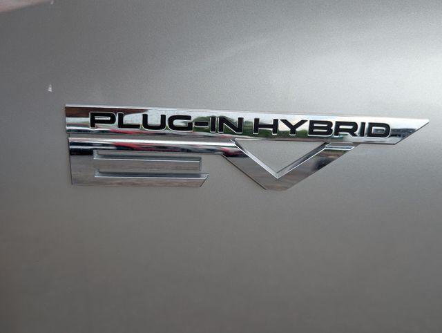2023 Mitsubishi Outlander PHEV SE S-AWC