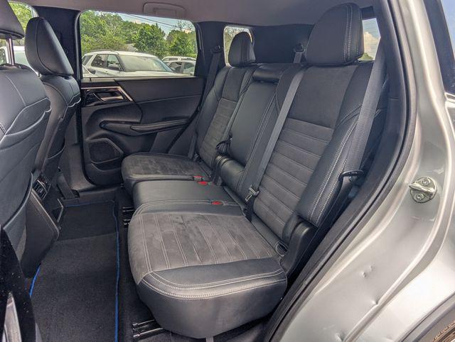2023 Mitsubishi Outlander PHEV SE S-AWC