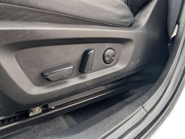 2023 Mitsubishi Outlander PHEV SE S-AWC