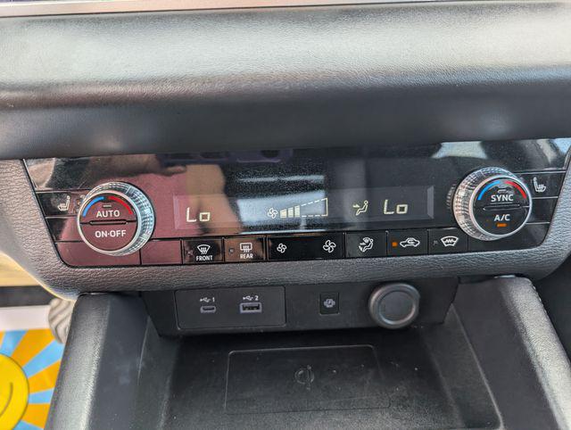 2023 Mitsubishi Outlander PHEV SE S-AWC