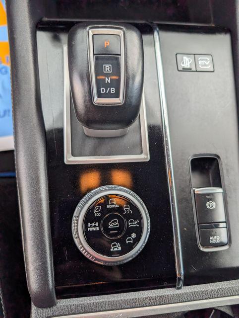 2023 Mitsubishi Outlander PHEV SE S-AWC