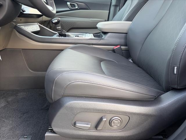 2026 Kia Carnival MPV LXS