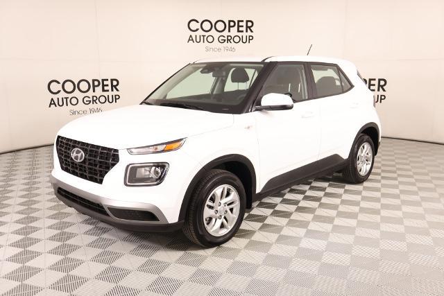 2026 Hyundai Venue SE