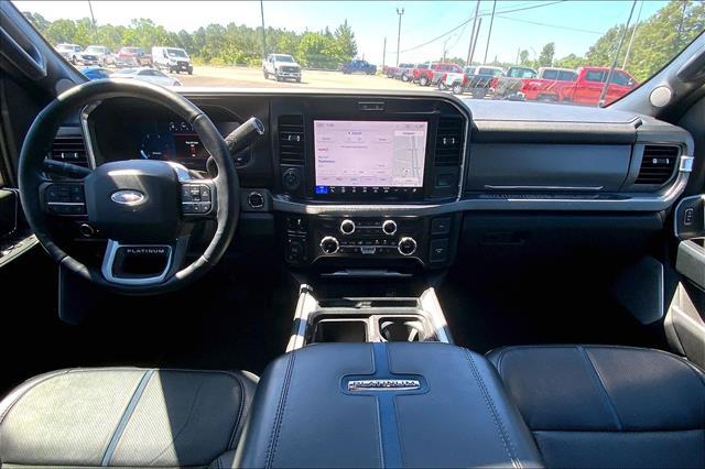 2025 Ford F-250 Platinum