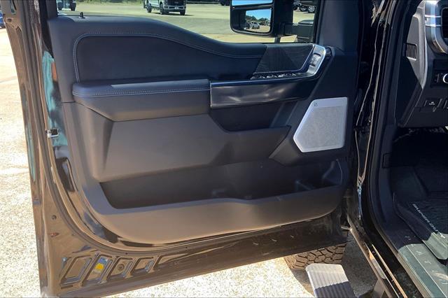 2025 Ford F-250 Platinum