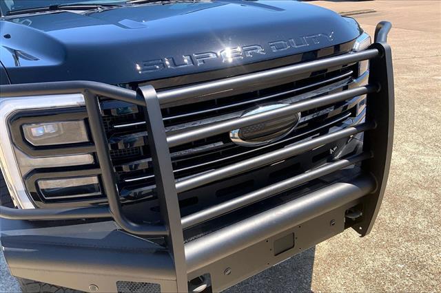 2025 Ford F-250 Platinum
