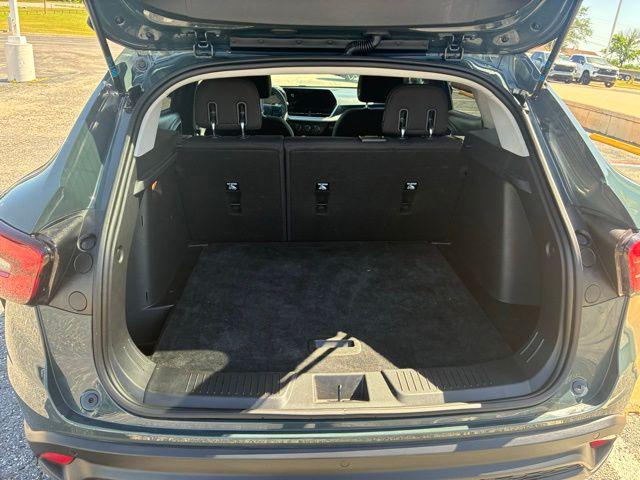 2026 Chevrolet Trax FWD LS