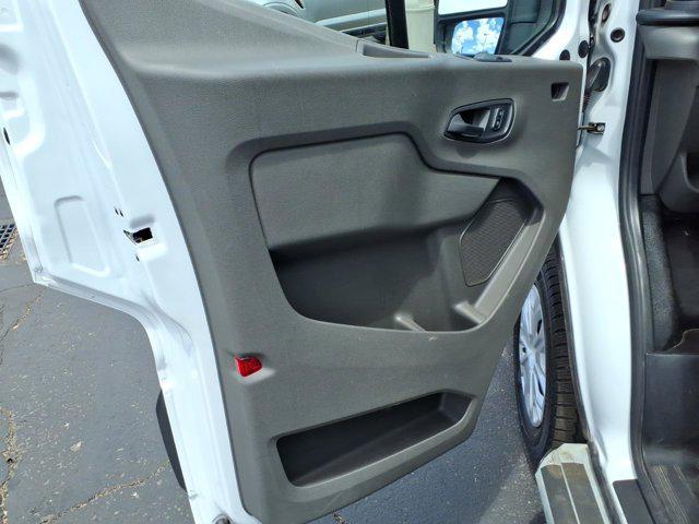 2025 Ford Transit Cargo Van Base
